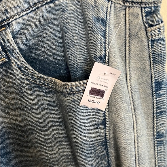 GAP Classic Blue Denim Jeans - Picture 4 of 6